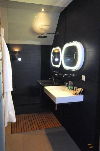 Wellness Caracol Hotel West-Terschelling Exterior foto